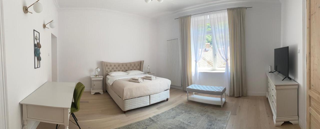 Suite № 7 Brasov Bagian luar foto