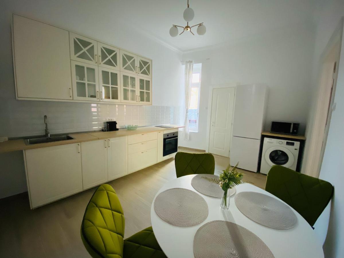 Suite № 7 Brasov Bagian luar foto